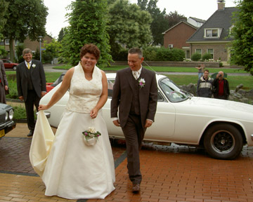 Onze trouwdag, met als speciale gast: de witte GTE se5